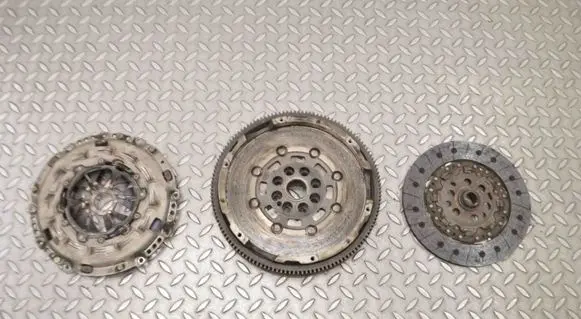 Audi TT TTS RS Mk3 8S Clutch set kit 06J141031E 06J141025B