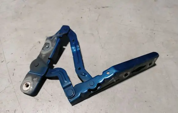 Ford Ecosport Engine bonnet/hood hinges CN1516801CE