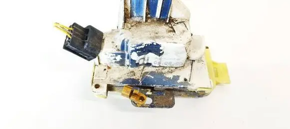Ford Mondeo MK II Rear door lock 96BGF26413BP