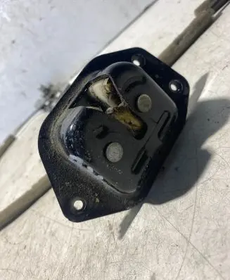 Nissan NV200 Loading door lock 