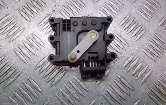 Mazda 6 A/C air flow flap actuator/motor 