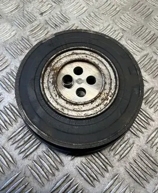 Mercedes-Benz A W176 Crankshaft pulley A6510353112