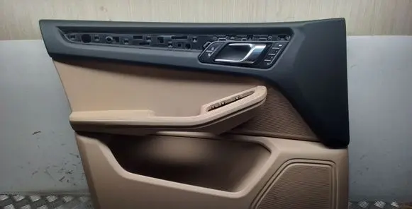 Porsche Macan (95B) Front door card panel trim 95B837019