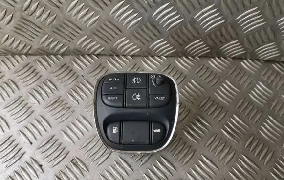 Jaguar XJ X350 A set of switches 5W9311654 50907