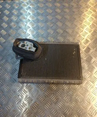 Audi A5 8T 8F Air conditioning (A/C) radiator (interior) H1405009