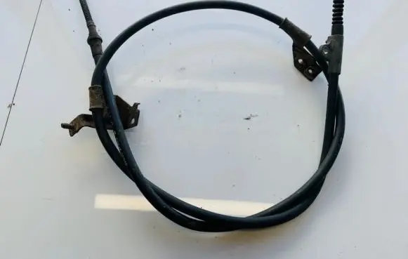 Nissan Primera Handbrake/parking brake wiring cable 365302f000
