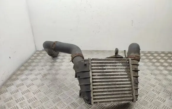 Skoda Fabia Mk2 (5J) Intercooler radiator 6Q0145804A