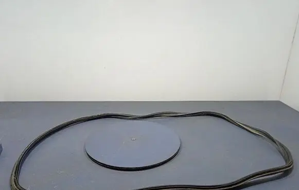 Ford Focus ST Trunk rubber seal (body)