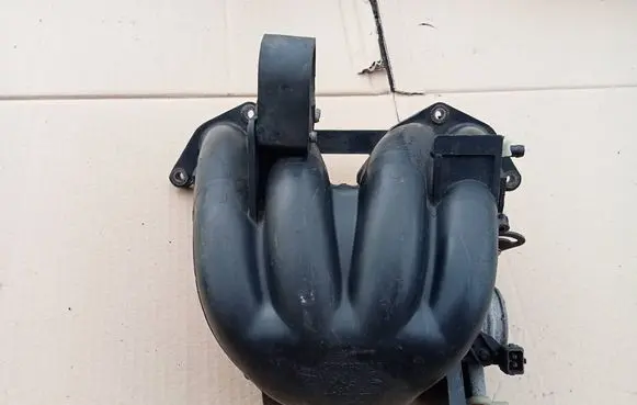 Citroen Saxo Intake manifold 9613250080