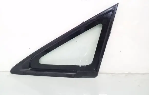 Mazda Premacy Front triangle window/glass 43R005834 M3108