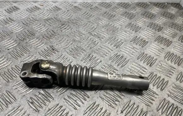 BMW 6 F12 F13 Steering column universal joint 6790490