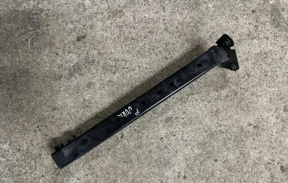 Nissan Juke II F16 Front upper strut mount 