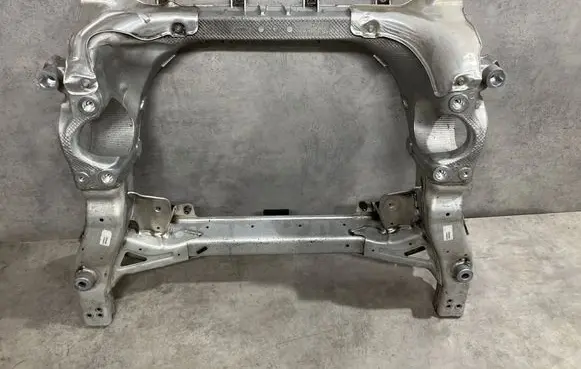 Mercedes-Benz GLC AMG Front subframe A2056220500 A2056220600 2056200500
