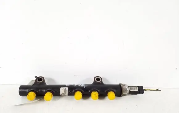 Volvo V40 Fuel main line pipe 968529758002