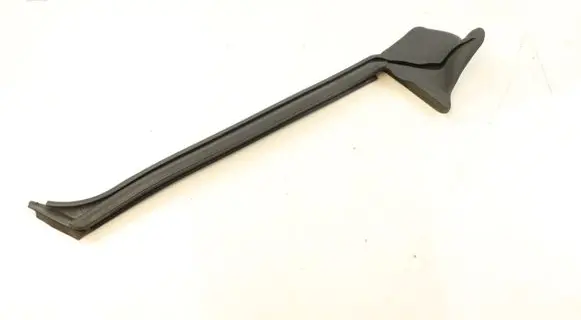 BMW 4 F36 Gran coupe Rear door rubber seal (on body) 7431096 51137431096