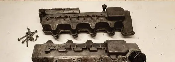 Mercedes-Benz E AMG W211 Rocker cam cover A1130160005