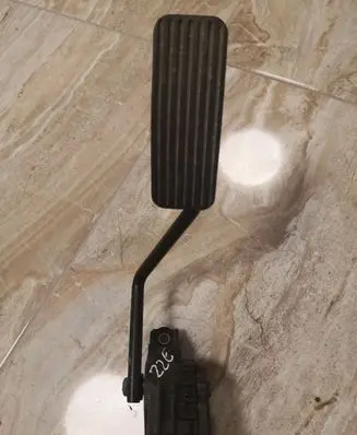 Opel Agila A Accelerator throttle pedal 4940083E50 9204284