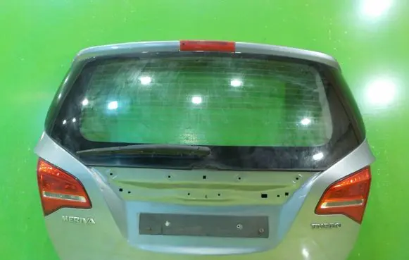 Opel Meriva B Tailgate/trunk/boot lid XP219