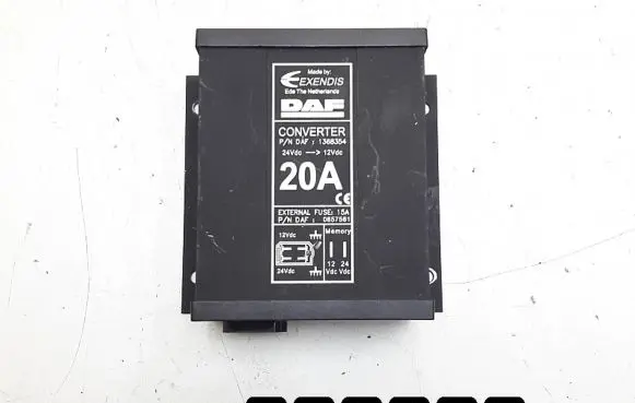 Jaguar XF Voltage converter/converter module 1368354