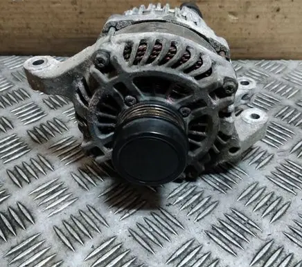 Ford Focus Generator/alternator CJ5T1030008