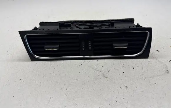 Audi A4 S4 B8 8K Dash center air vent grill 8T1820951C