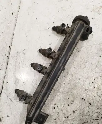 Audi A3 S3 A3 Sportback 8P Fuel injection system set 06A133317AC