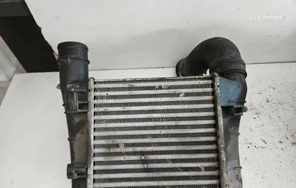 Audi A4 S4 B7 8E 8H Intercooler radiator 174978713