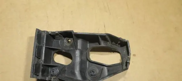 Audi A4 S4 B7 8E 8H Fender mounting bracket 8E0853922D