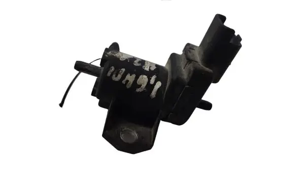 Peugeot 3008 I Turbo solenoid valve 9688124580