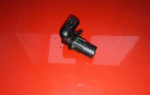 Opel Vivaro Crankshaft position sensor 8200688405