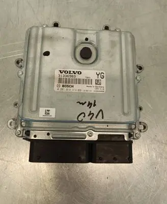 Volvo V40 Engine control unit/module 31336983 0281018414