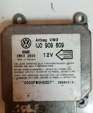 Volkswagen Golf IV Airbag control unit/module 1J0909609 5WK42800 38980314