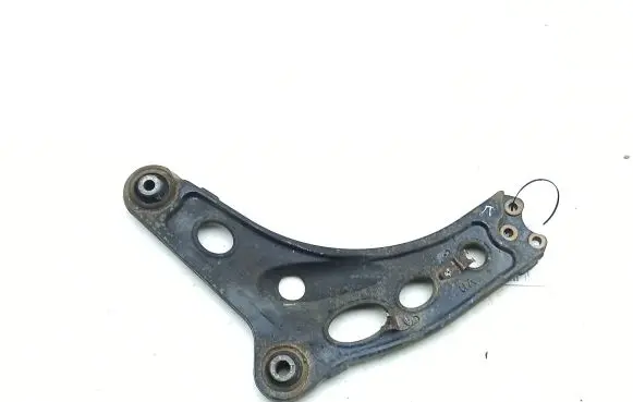 Nissan Primastar Front lower control arm/wishbone 8200395007 93853464