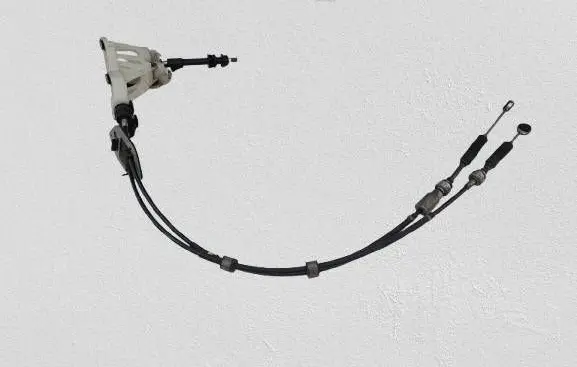 Toyota RAV 4 (XA30) Gear shift cable linkage 