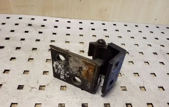 BMW X5 E53 Front door upper hinge