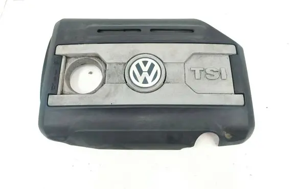 Volkswagen Tiguan Engine cover (trim) 06J103925