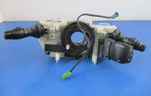 Renault Laguna III Other switches/knobs/shifts 255520014R