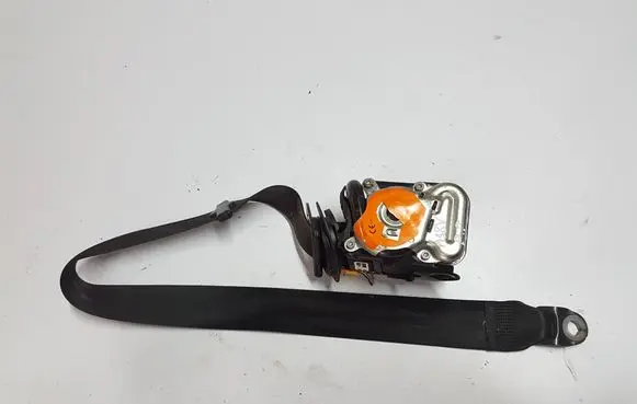 Audi A3 S3 8V Front seatbelt 