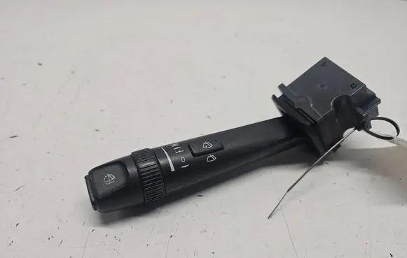 Volvo S60 Wiper control stalk 30669740