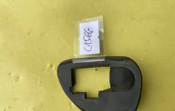Mercedes-Benz C W203 Coupe door lock (next to the handle) A2037660805