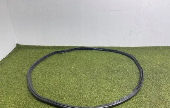 Audi A4 S4 B9 Rubber seal loading door 8W9833721B