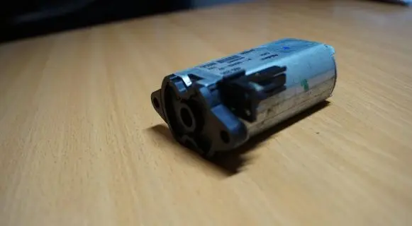 Mercedes-Benz E W212 Seat adjustment motor P1073590703 C411