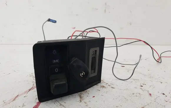BMW 5 E34 Light switch 8351235 8110497
