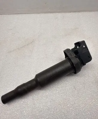 High voltage ignition coil