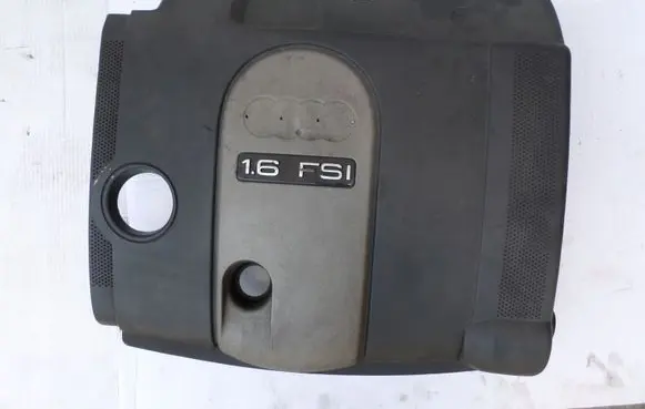 Audi A3 S3 8P Engine cover (trim)