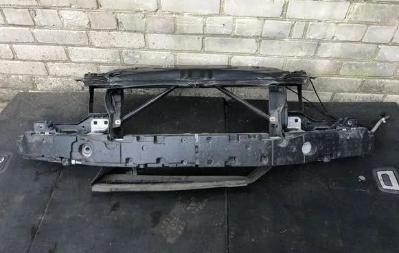 BMW 5 E60 E61 Radiator support slam panel 