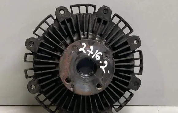 KIA Sorento Viscous fan clutch 