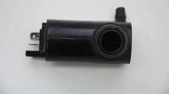 Lexus RX 330 - 350 - 400H Windscreen/windshield washer pump 8603101260
