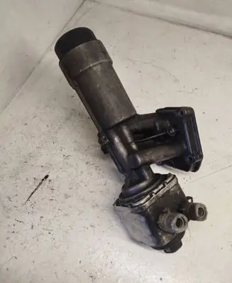Audi A6 Allroad C5 Oil filter mounting bracket 038118309B 038115466
