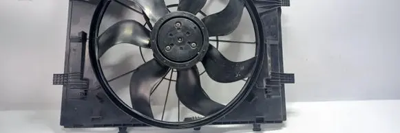 Mercedes-Benz C W205 Electric radiator cooling fan A0999061000MERC A0999061000